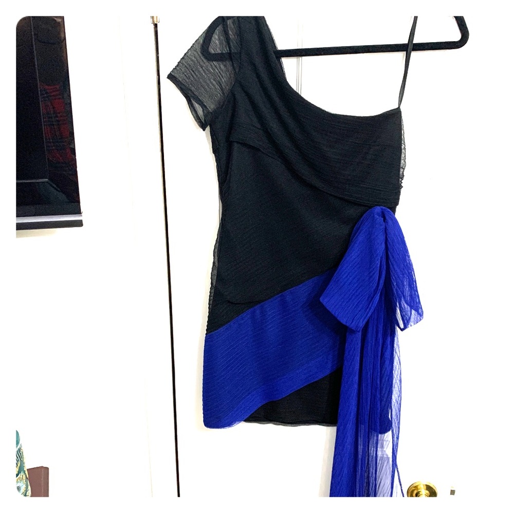 BCBGeneration one shoulder dress w/ oversized bow